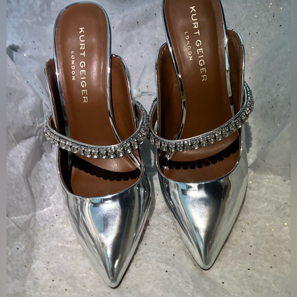 KURT GEIGER LONDON NWOT Women's Duke Pointed Toe Embellished High Heel Pumps - Picture 2 of 6